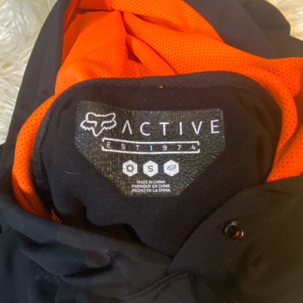 FOX HOODIE - Picture 3 of 3